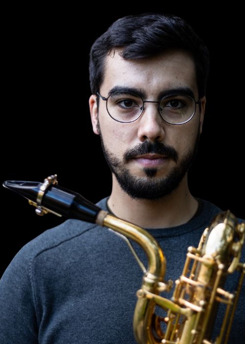 Ferran GORREA I MUÑOZ, musicien ambassadeur JLV, avec son instrument équipé d'une ligature JLV