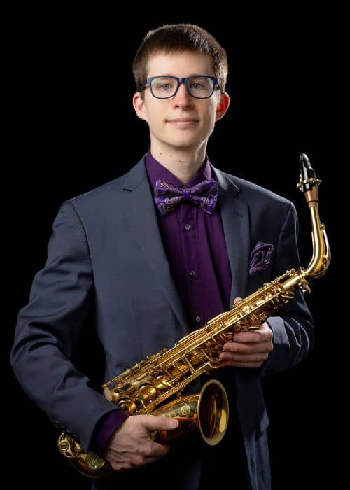 Jonathon NICKELL, musicien ambassadeur JLV, avec son instrument équipé d'une ligature JLV