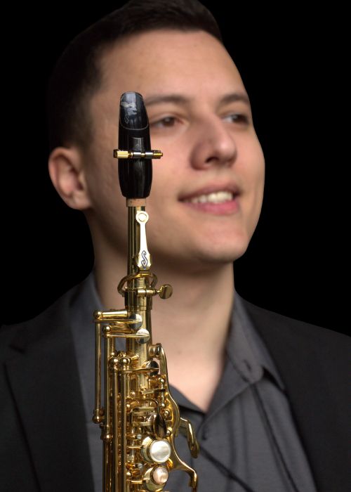 DJODJEVIC Lazar, musicien ambassadeur JLV, avec son instrument équipé d'une ligature JLV
