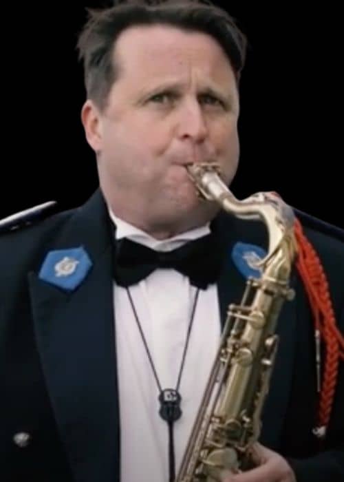 Ludovic MOLIN, musicien ambassadeur JLV, avec son instrument équipé d'une ligature JLV