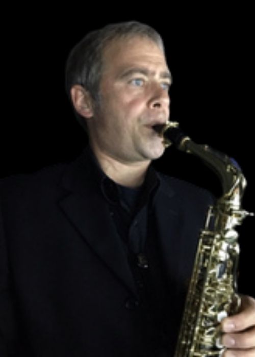 Philippe LECOCQ, musicien ambassadeur JLV, avec son instrument équipé d'une ligature JLV