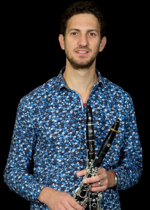 Rémi DELANGLE, musicien ambassadeur JLV, avec son instrument équipé d'une ligature JLV