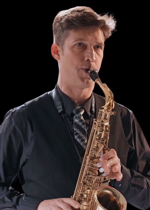 Tomislav ŽUŽAK, musicien ambassadeur JLV, avec son instrument équipé d'une ligature JLV